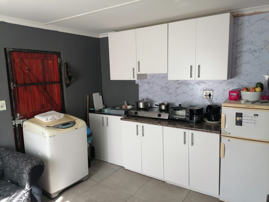 2 Bedroom Property for Sale in Forest Village Western Cape